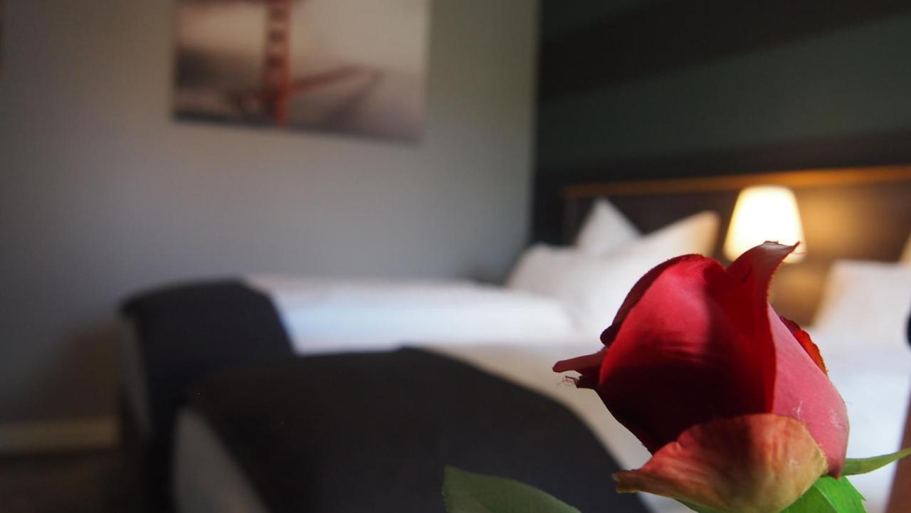 Hotel Garni Am Schloss Kottenheim Ngoại thất bức ảnh
